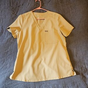 FIG Clothing Catarina One-Pocket Scrub Top in Sandstone